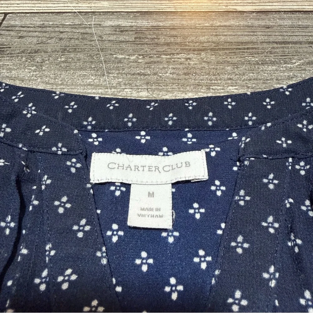 Charter Club Blouse Women’s M Navy Blue White Dot Pattern - Picture 7 of 7